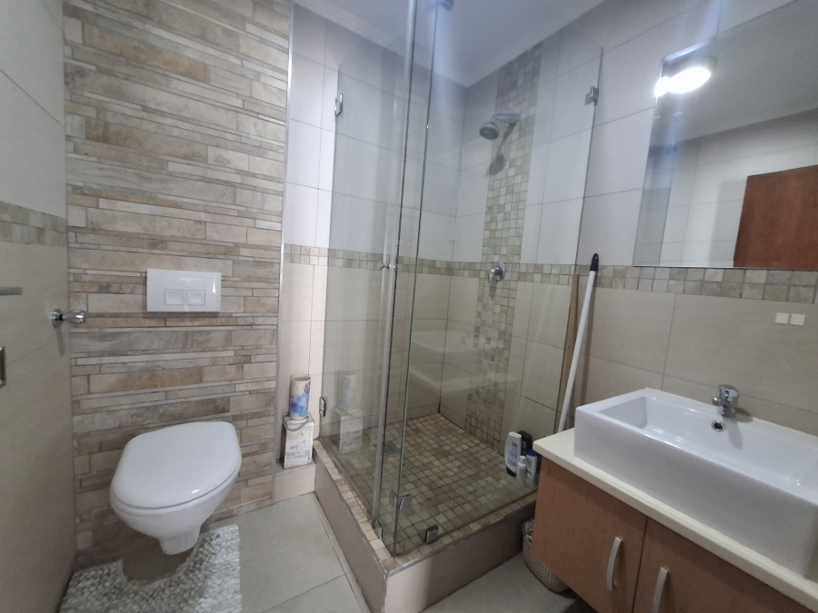To Let 2 Bedroom Property for Rent in Table View Western Cape